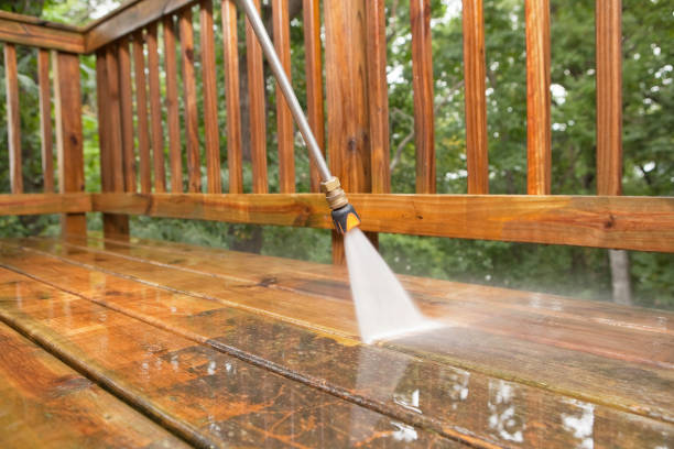 Best Pool Deck Cleaning  in Menard, TX